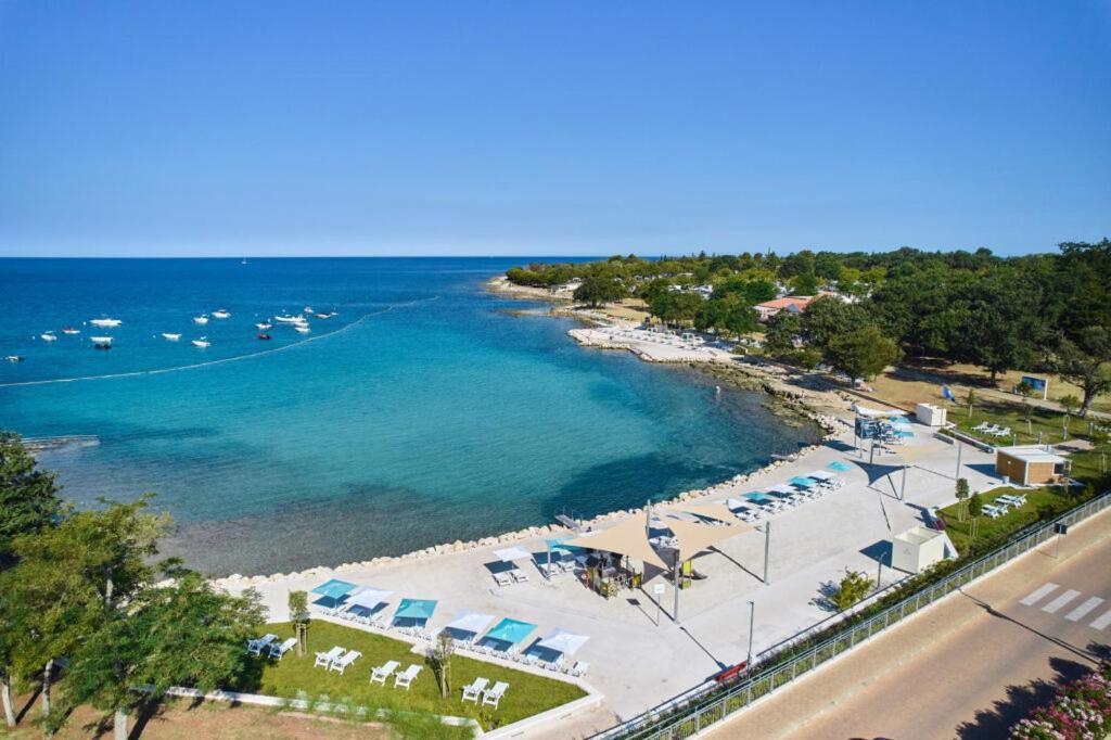 Albatross Mobile Homes On Camping Park Umag Karigador Eksteriør bilde